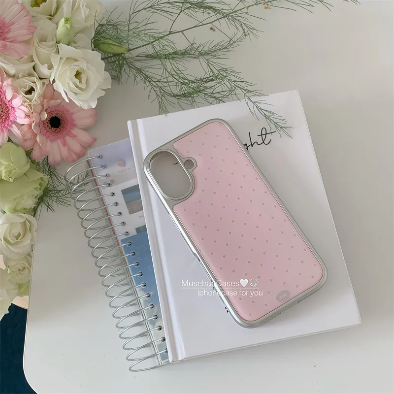 Phone Cases That Charge Your Phone - جراب هاتف فاخر شفاف وناعم بتصميم