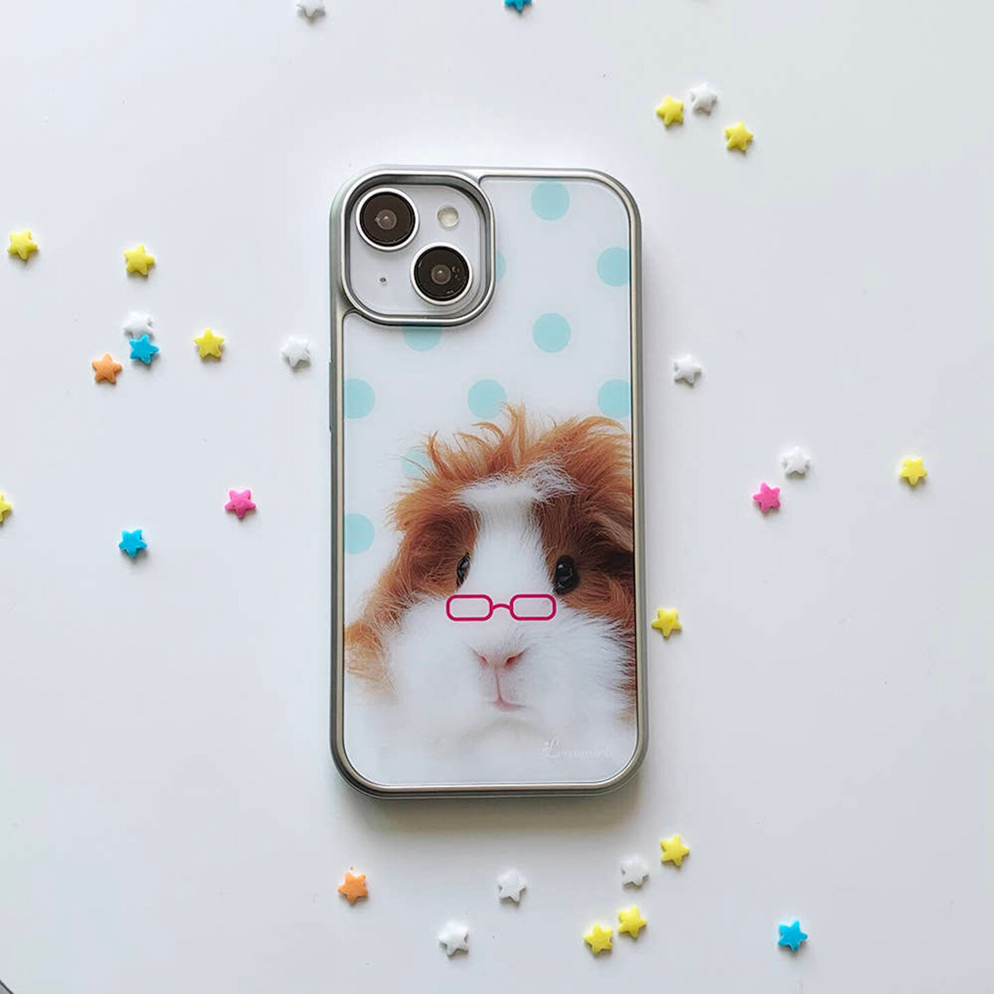 Phone Cases That Charge Your Phone - جراب هاتف بتصميم خنزير غيني ونظارات