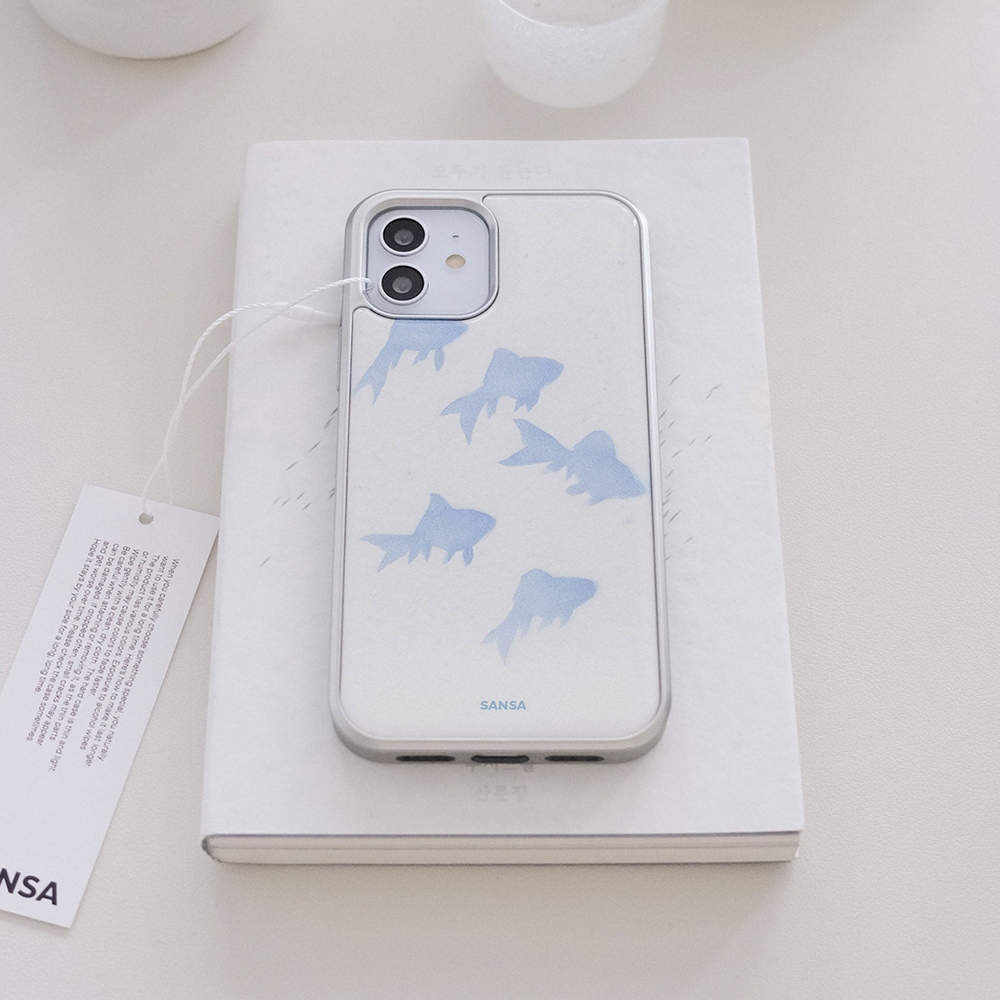 جراب هاتف فاخر بتصميم فراشة ال - مراجعة Phone Cases That Charge Your Phone وسعره