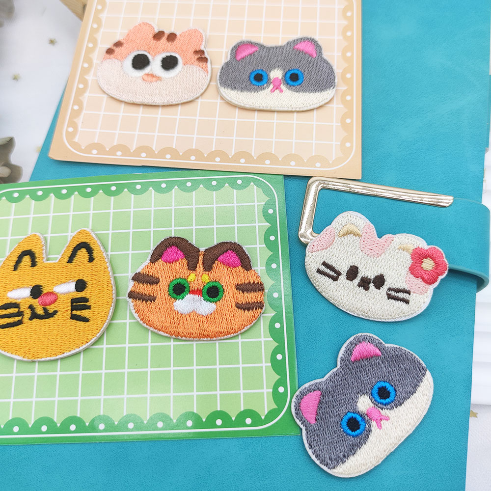 رقعة ذاتية اللصق مطرزة برأس قط - مراجعة Phone Cases Eco Friendly وسعره