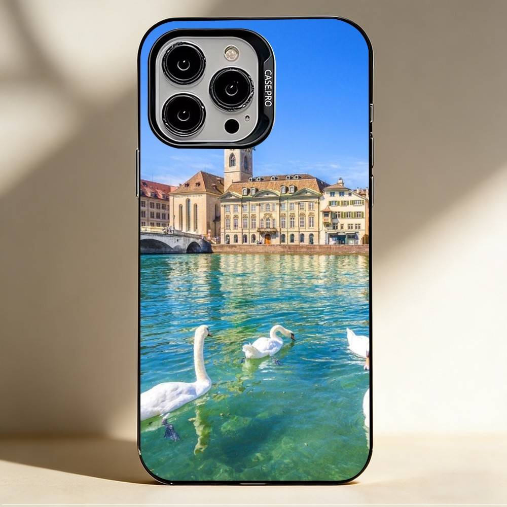 غطاء هاتف مستوحى من زيوريخ لآي - مراجعة Zurich Phone Cases وسعره